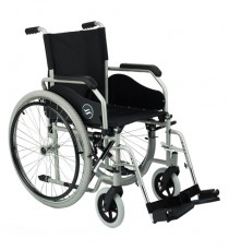 Breezy Wheelchair 90